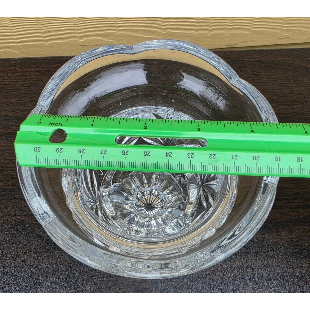 Unbranded vintage clear